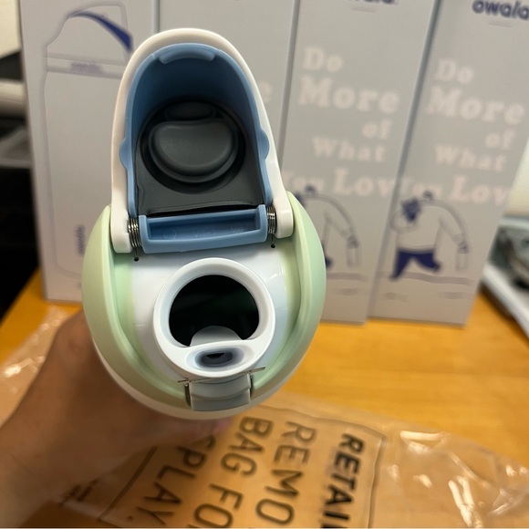 Owala 24 oz Cinnamoroll – Brand New & Adorable! - Picture 6 of 10